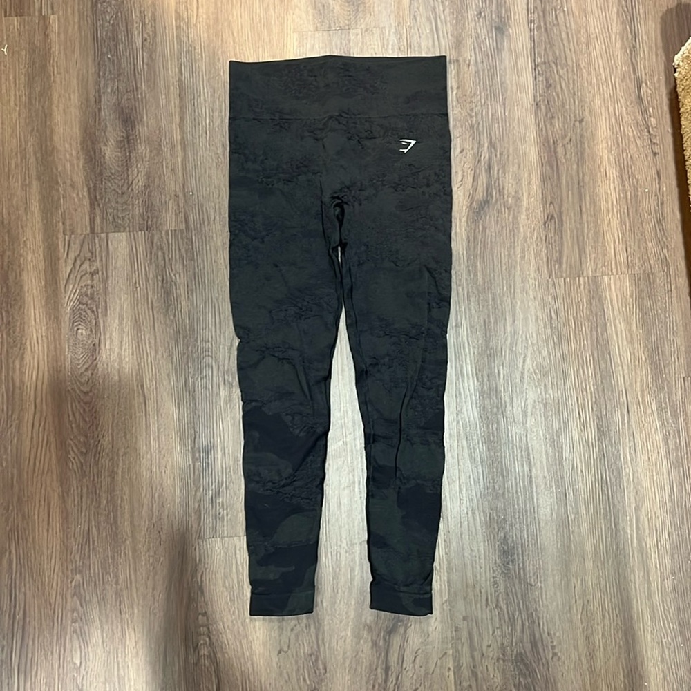 Gymshark Adapt Camo Seamless Legging Size M